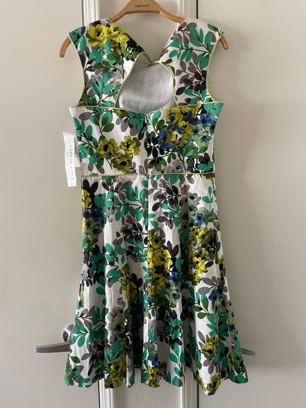 Vintage London Style floral dress twee 50’s 60’s retro - Picture 3 of 4